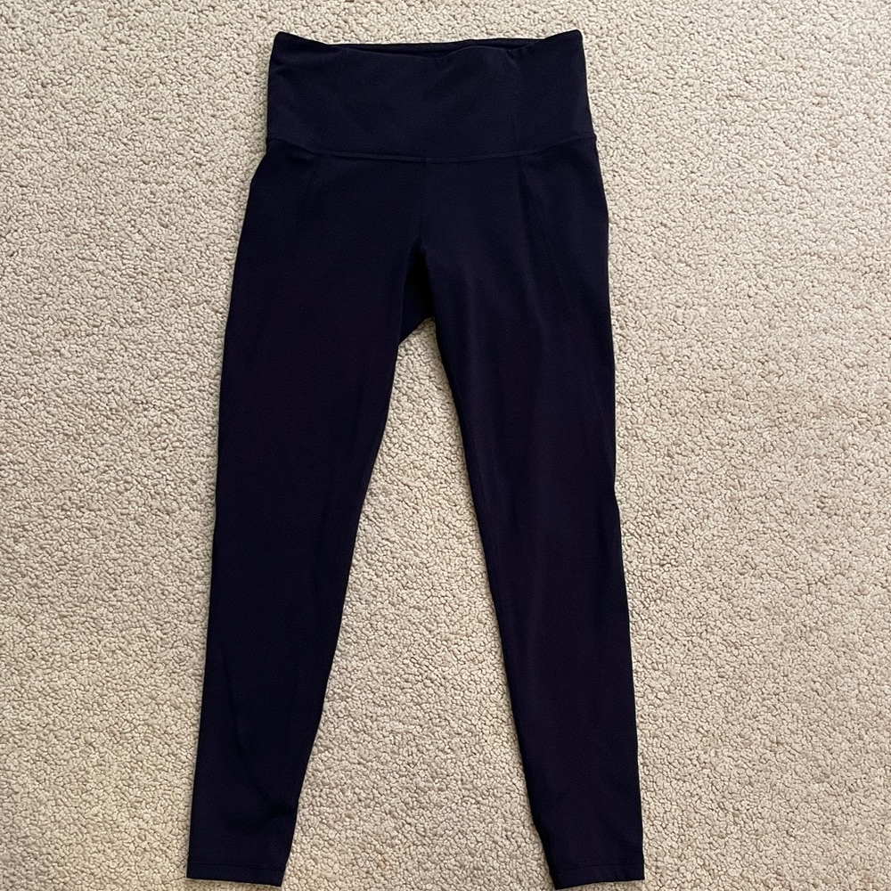 Athleta Navy  7/8 Salutation Tight
